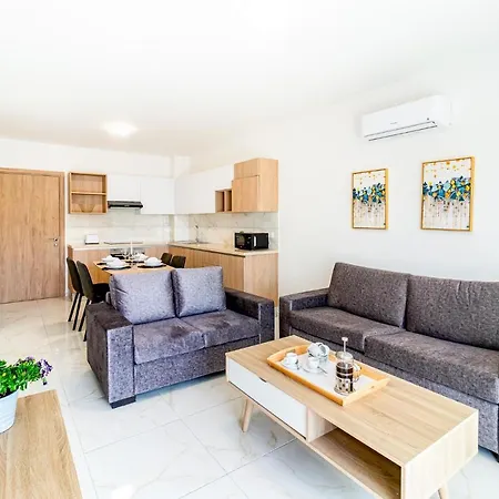 Adolina One Bedroom 202 By Ezoria * Πάφος